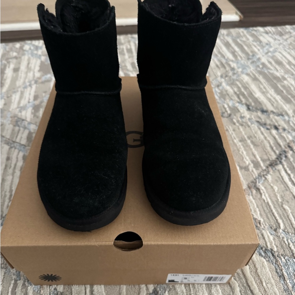 UGG Kids Mini Bailey Belted Boots - Black